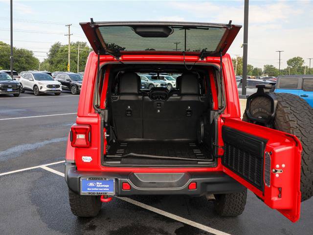 Used 2018 Jeep Wrangler Unlimited Rubicon AWD/4WD image 15