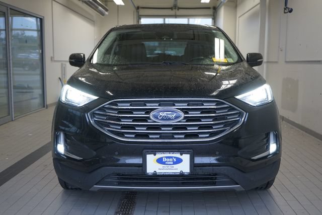 Certified 2022 Ford Edge Titanium AWD/4WD image 16