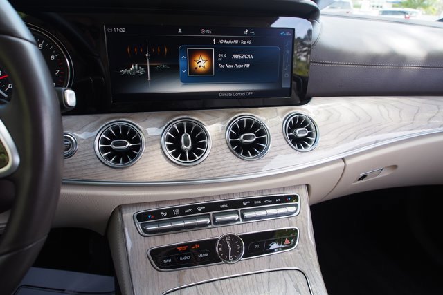 Used 2019 Mercedes-Benz E 450 Cabriolet image 28