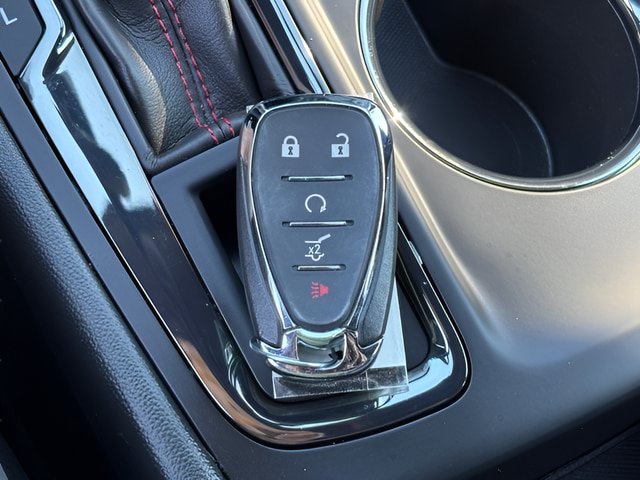 Used 2024 Chevrolet Equinox RS AWD/4WD image 11