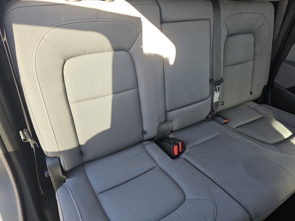 Used 2018 Chevrolet Colorado LT w/ LT Convenience Package image 24