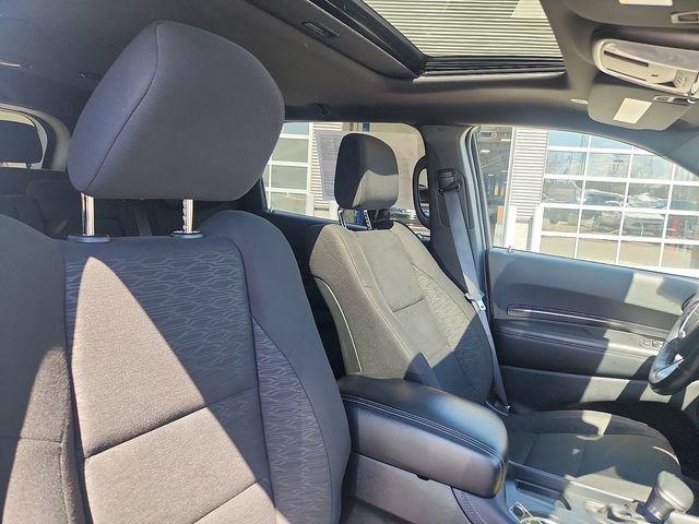 Used 2023 Dodge Durango SXT w/ SXT Blacktop Group AWD/4WD image 34