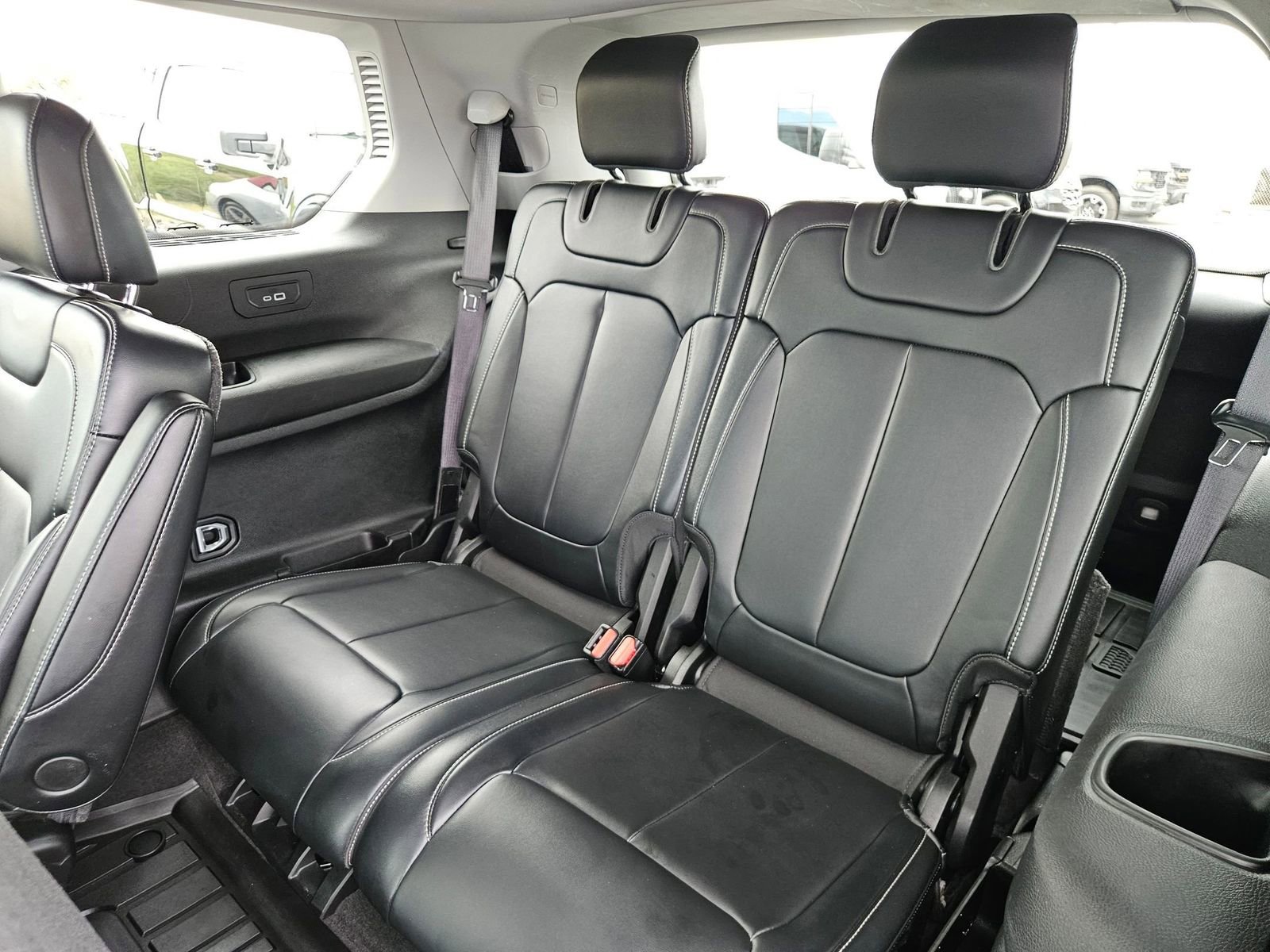 Used 2021 Jeep Grand Cherokee L Limited AWD/4WD image 24