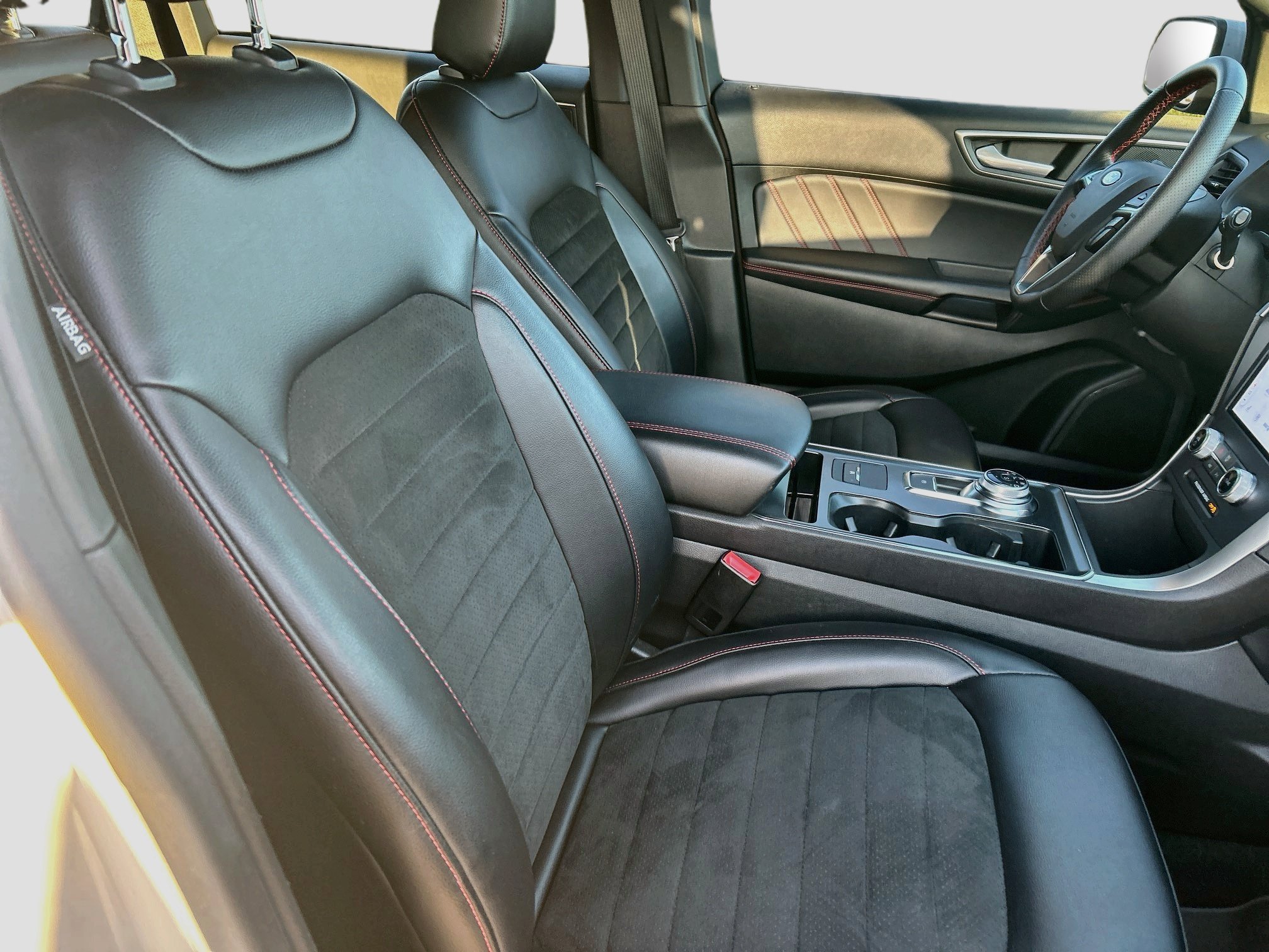 Certified 2022 Ford Edge ST-Line AWD/4WD image 28