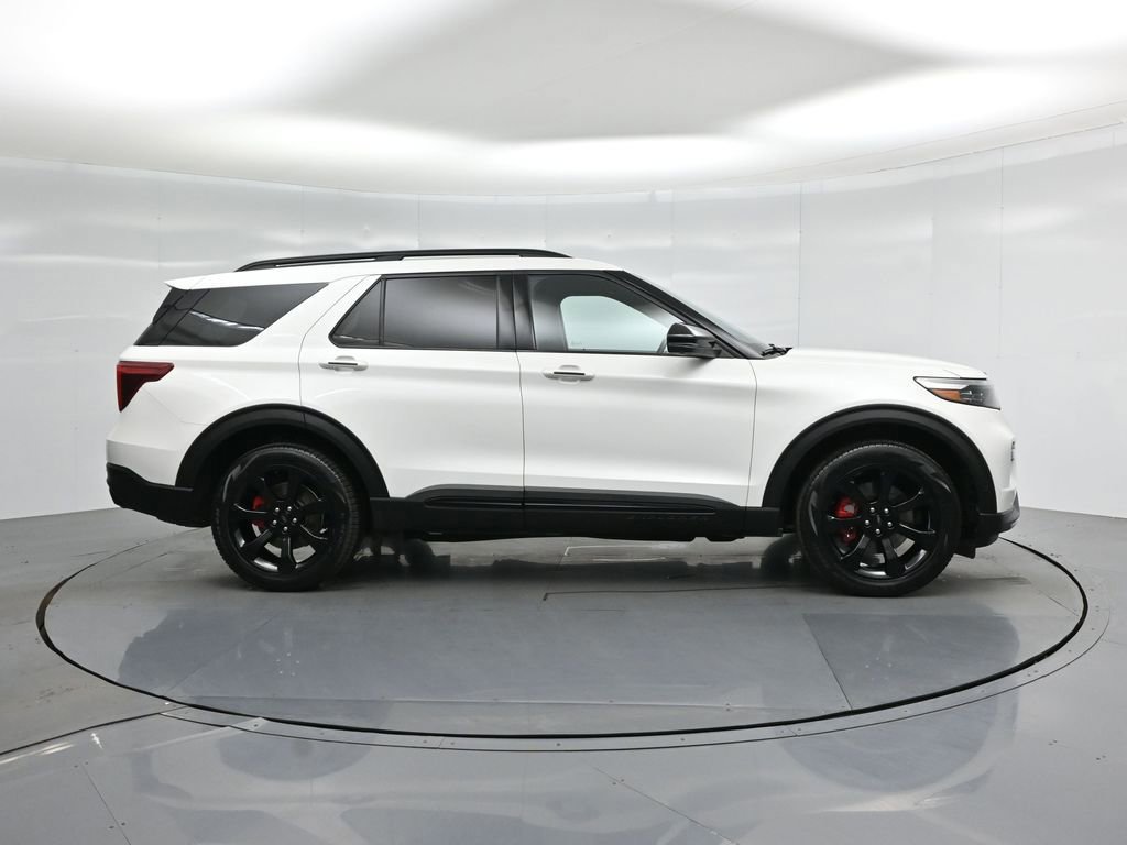 Certified 2021 Ford Explorer ST w/ Equipment Group 401A image 7