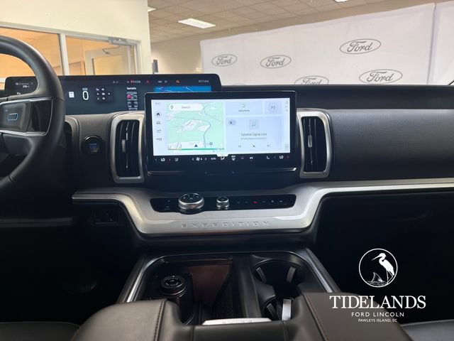 Certified 2025 Ford Expedition Active RWD image 24