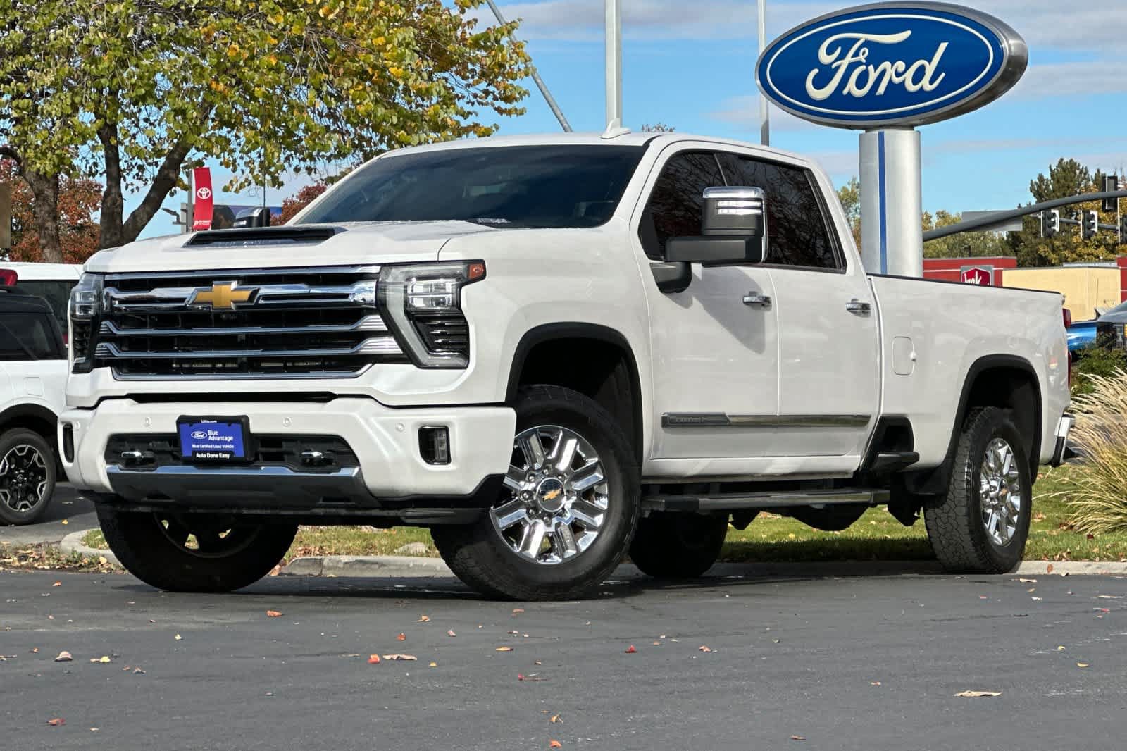 Used 2024 Chevrolet Silverado 3500 High Country AWD/4WD image 1