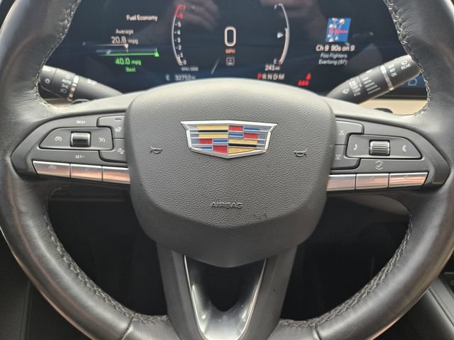 Used 2024 Cadillac XT4 Luxury w/ Cold Weather Package FWD image 28