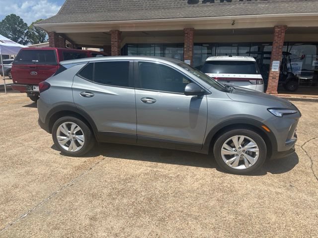 Used 2025 Buick Encore GX Preferred FWD image 7