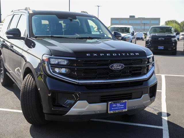 Certified 2025 Ford Expedition Platinum AWD/4WD image 11