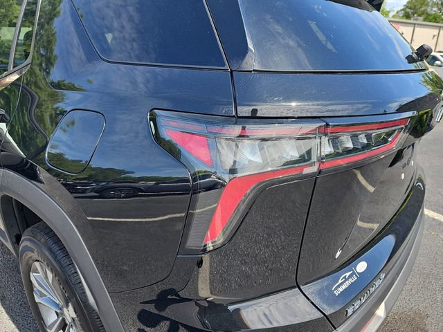 Used 2025 Chevrolet Equinox LT FWD image 37