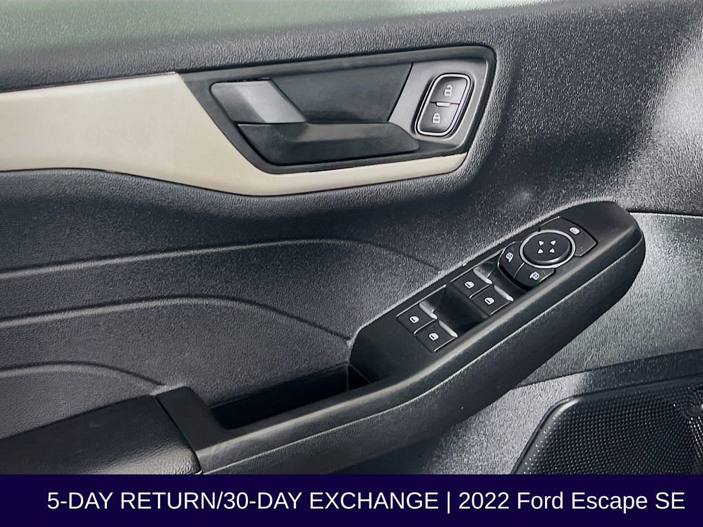 Certified 2022 Ford Escape SE w/ SE Sport Appearance Package AWD/4WD image 24