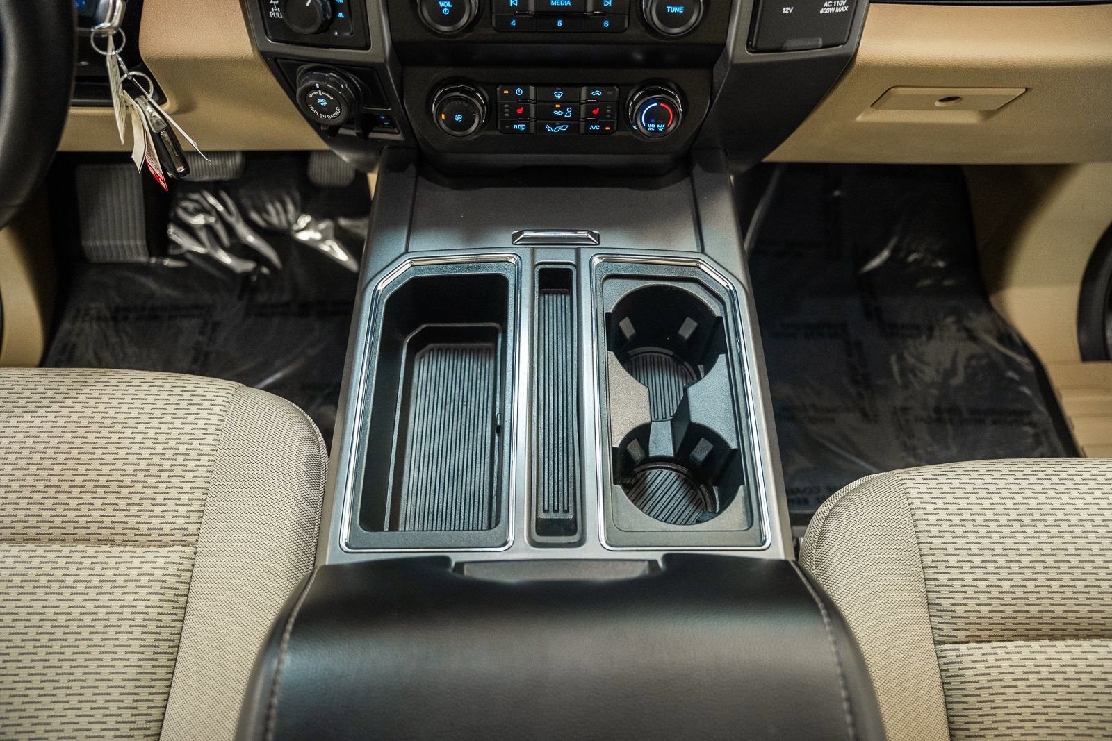 Certified 2020 Ford F150 XLT w/ Equipment Group 302A Luxury image 31