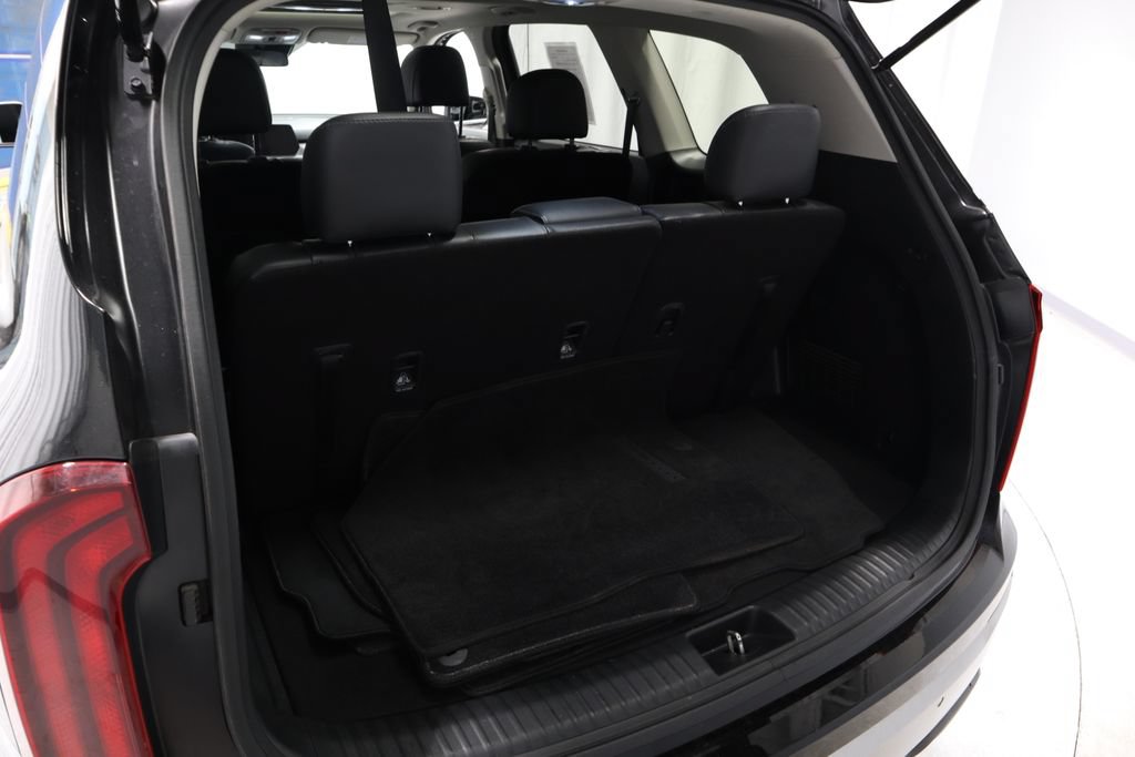 Used 2024 Kia Telluride S w/ S Sunroof Package FWD image 14