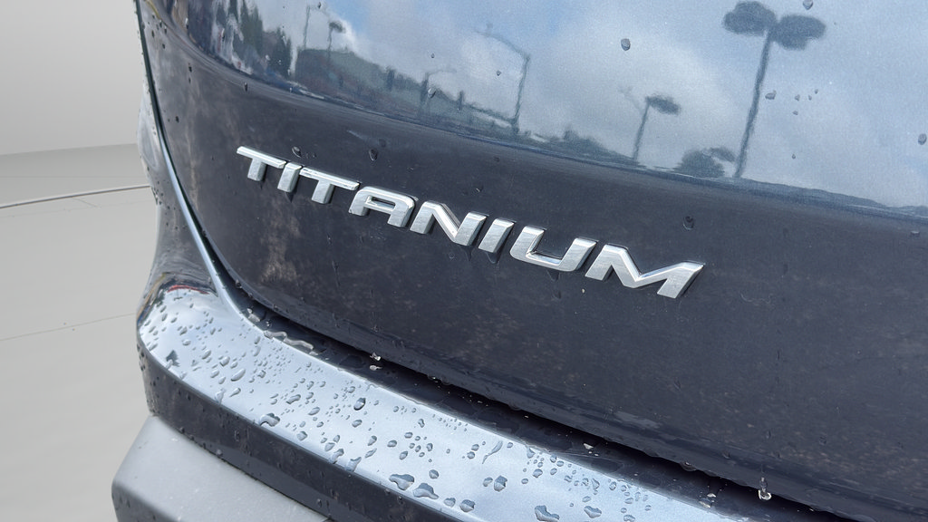 Certified 2024 Ford Edge Titanium w/ Equipment Group 301A AWD/4WD image 34