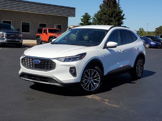 Certified 2023 Ford Escape SE FWD image 35