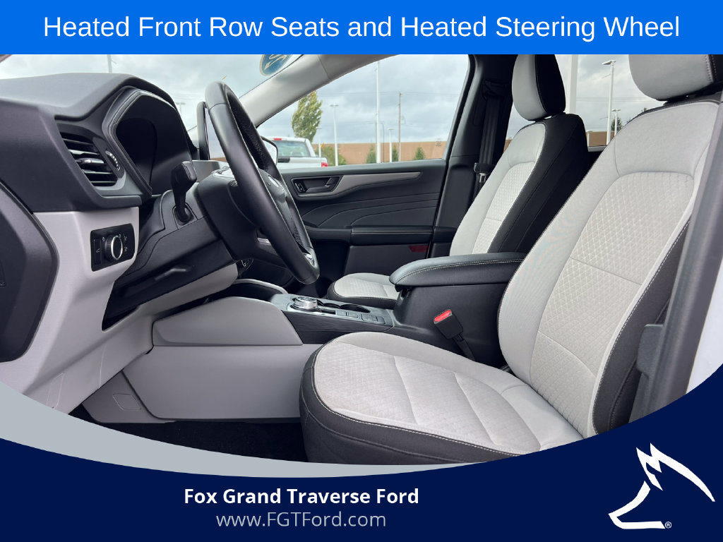 Certified 2024 Ford Escape Active AWD/4WD image 3