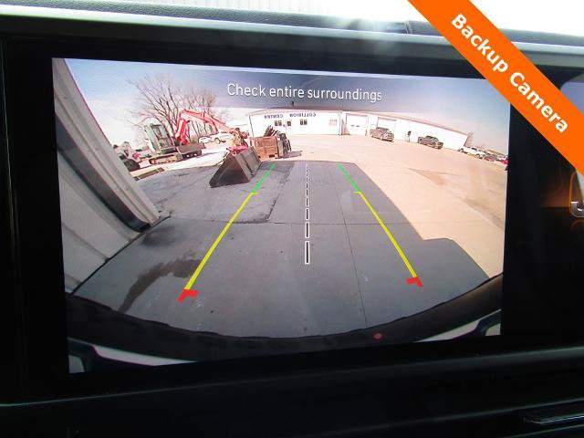 Used 2025 Jeep Wrangler Unlimited Rubicon w/ Convenience Group AWD/4WD image 8