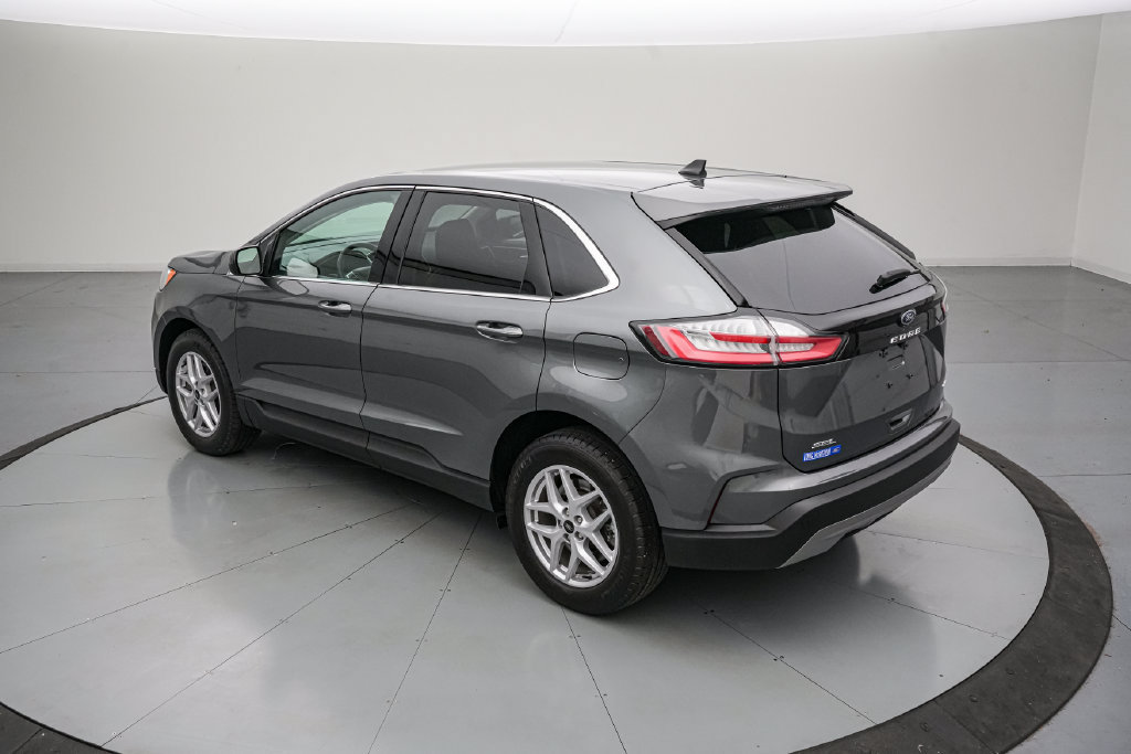 Certified 2024 Ford Edge SEL w/ Convenience Package AWD/4WD image 6