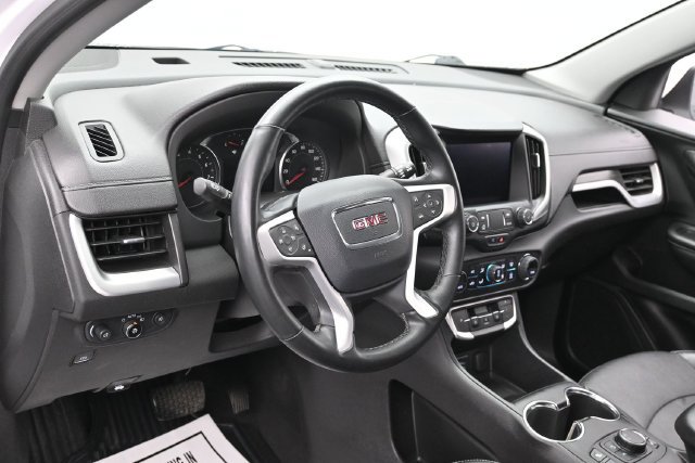 Used 2023 GMC Terrain SLT FWD image 17