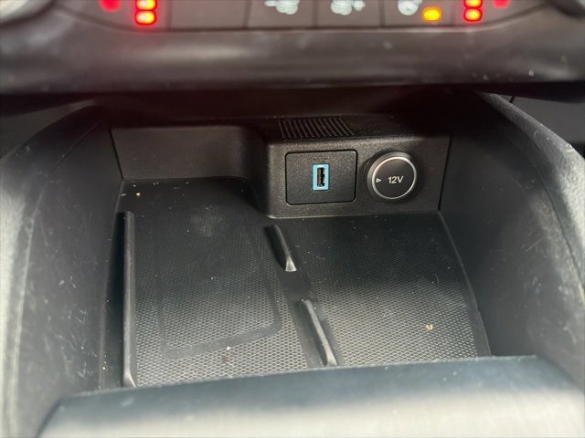 Certified 2020 Ford Escape Titanium image 29