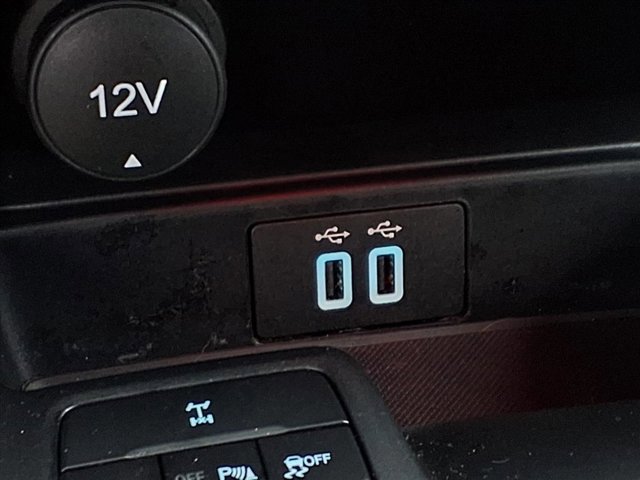 Certified 2023 Ford Ranger Lariat w/ Technology Package image 13