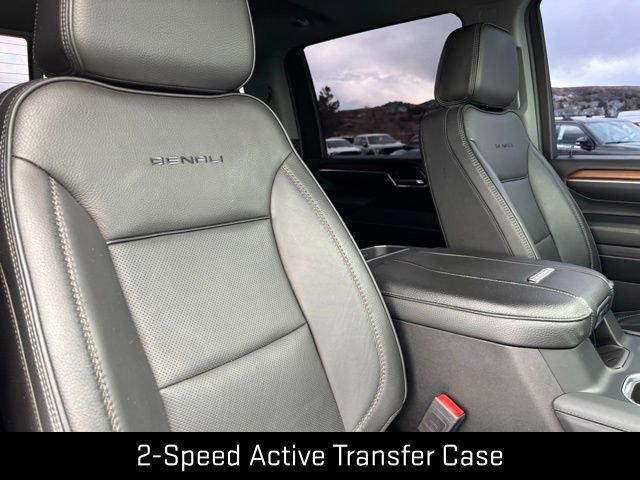 Used 2024 GMC Sierra 3500 Denali AWD/4WD image 26