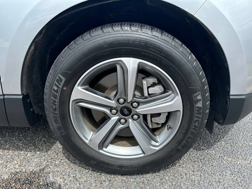 Certified 2024 Ford Edge SEL w/ Convenience Package AWD/4WD image 8