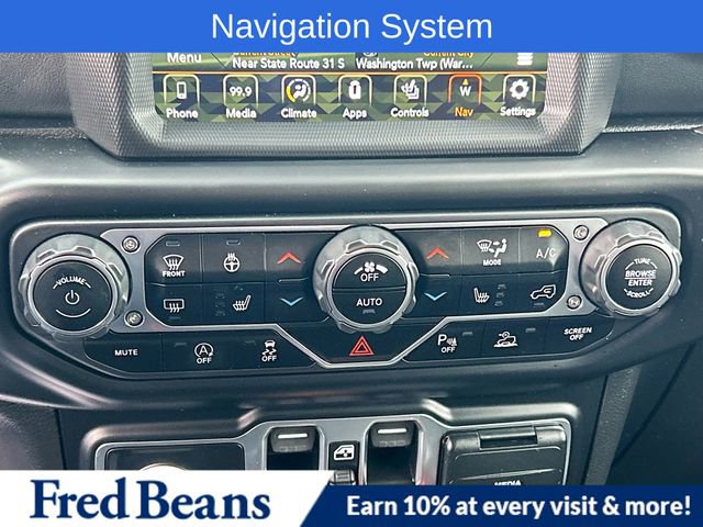 Used 2022 Jeep Wrangler Unlimited Sahara w/ LED Lighting Group image 19