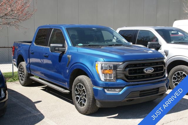 Certified 2022 Ford F150 XLT w/ Equipment Group 302A High image 3