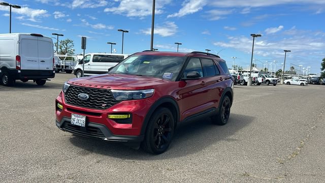 Certified 2023 Ford Explorer ST w/ Equipment Group 401A AWD/4WD image 8
