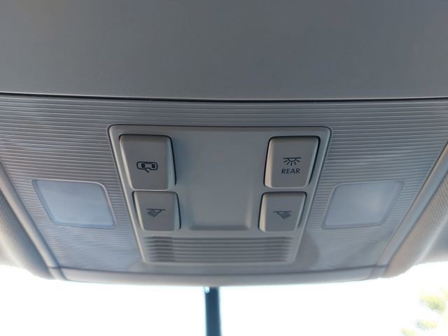 Used 2022 Volkswagen Taos SE AWD/4WD image 25