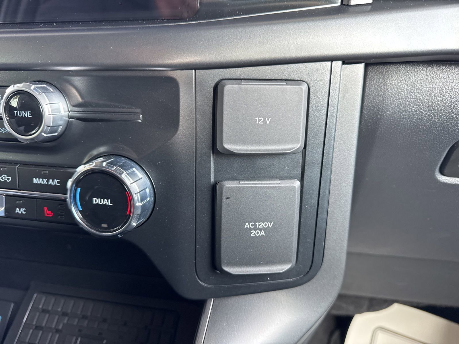 Certified 2024 Ford F150 XLT w/ Equipment Group 302A MID image 36