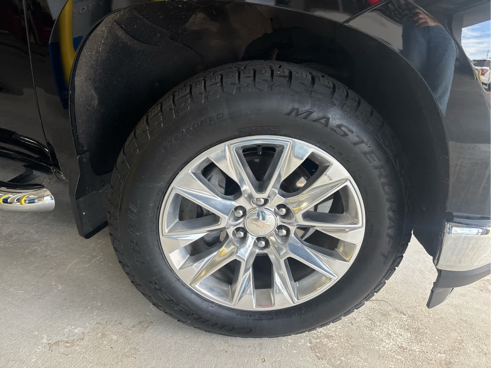 Used 2022 Chevrolet Silverado 1500 LTZ AWD/4WD image 43