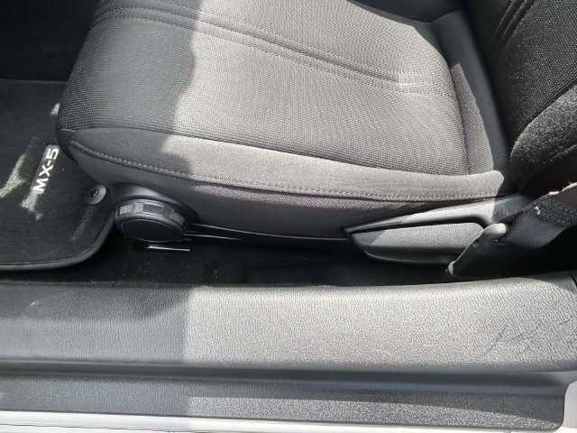 Used 2023 MAZDA MX-5 Miata Sport RWD image 16