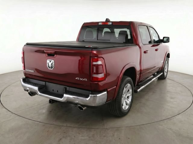 Used 2023 RAM 1500 Laramie AWD/4WD image 3