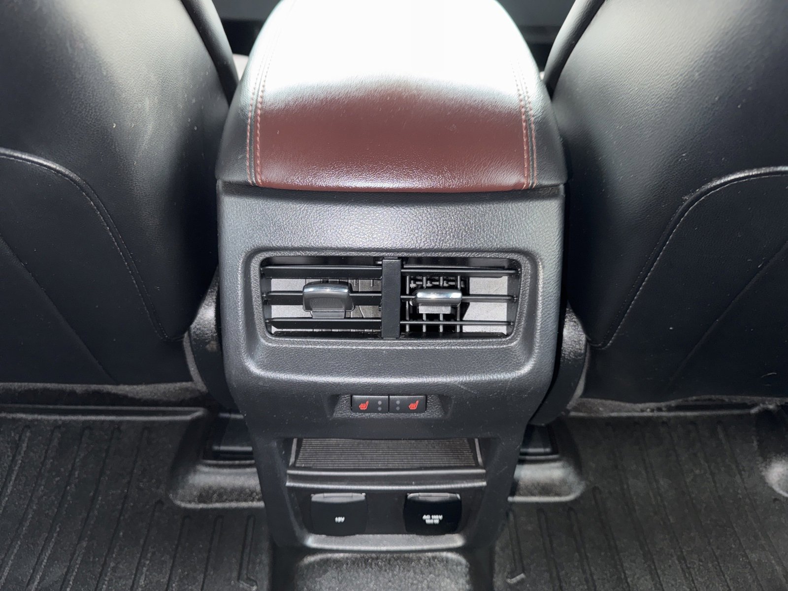 Certified 2020 Ford Edge Titanium w/ Equipment Group 301A image 24