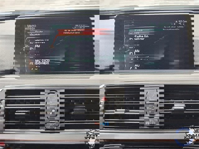 Used 2017 BMW 330i xDrive Sedan image 16