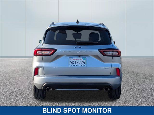 Certified 2023 Ford Escape ST-Line w/ Equipment Group 301A FWD image 4