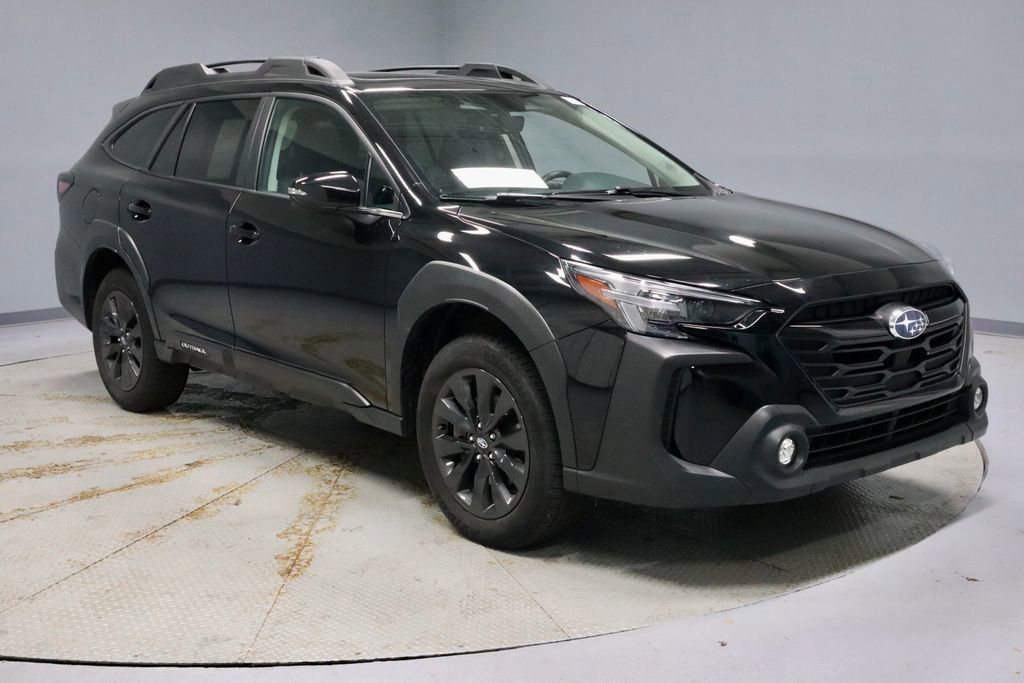 Used 2025 Subaru Outback Onyx Edition image 7