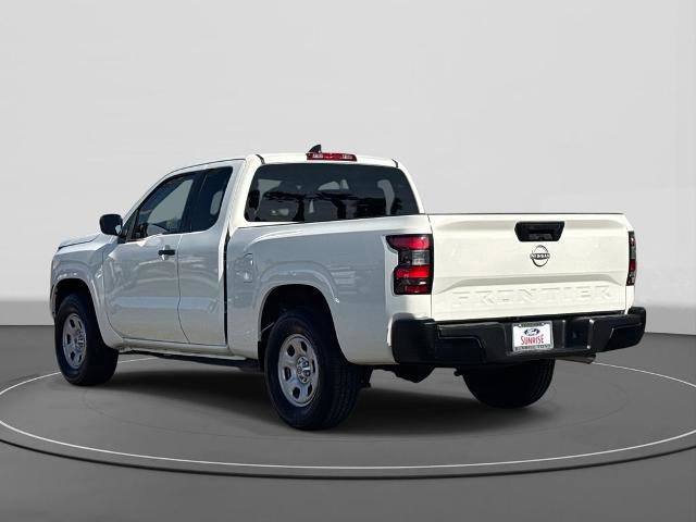 Used 2022 Nissan Frontier S image 2