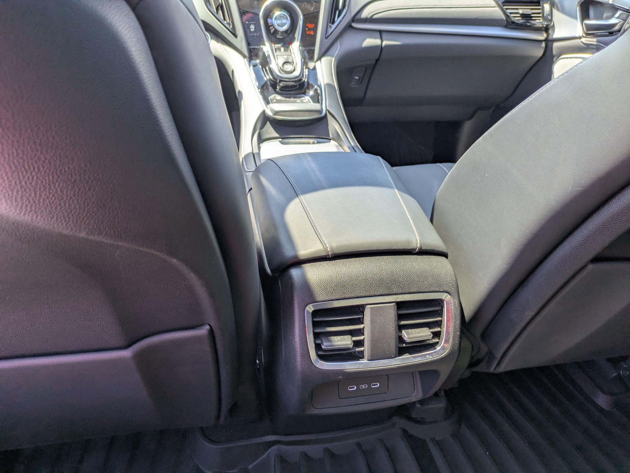 Used 2023 Acura RDX FWD w/ Technology Package image 34