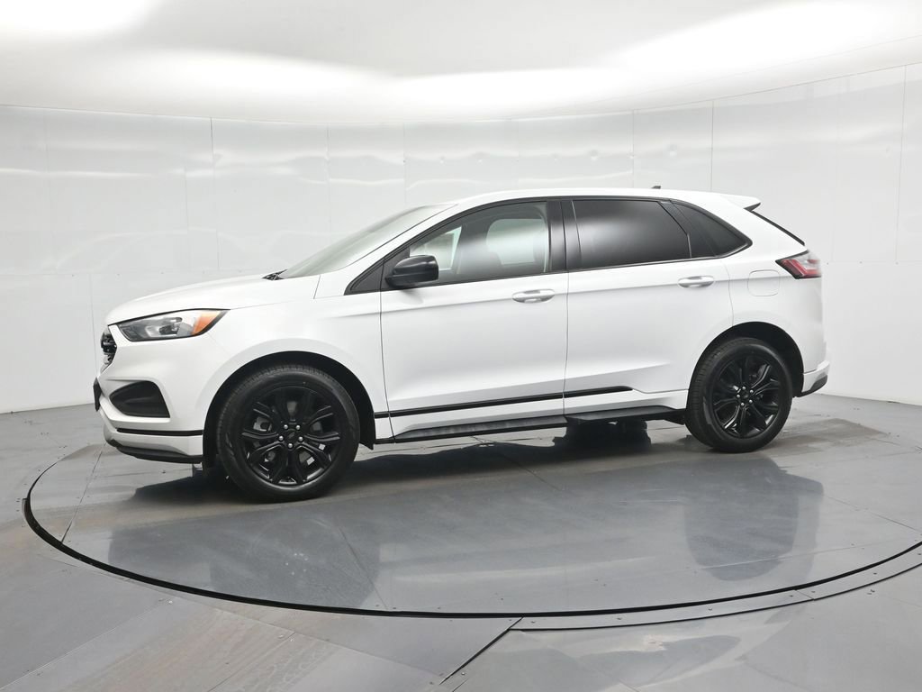 Certified 2023 Ford Edge SE w/ Black Appearance Package image 24