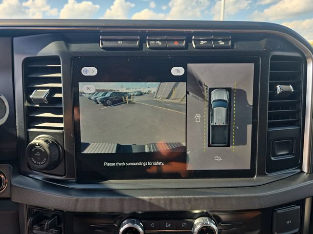 Certified 2023 Ford F250 Platinum w/ Tremor Off-Road Package AWD/4WD image 17