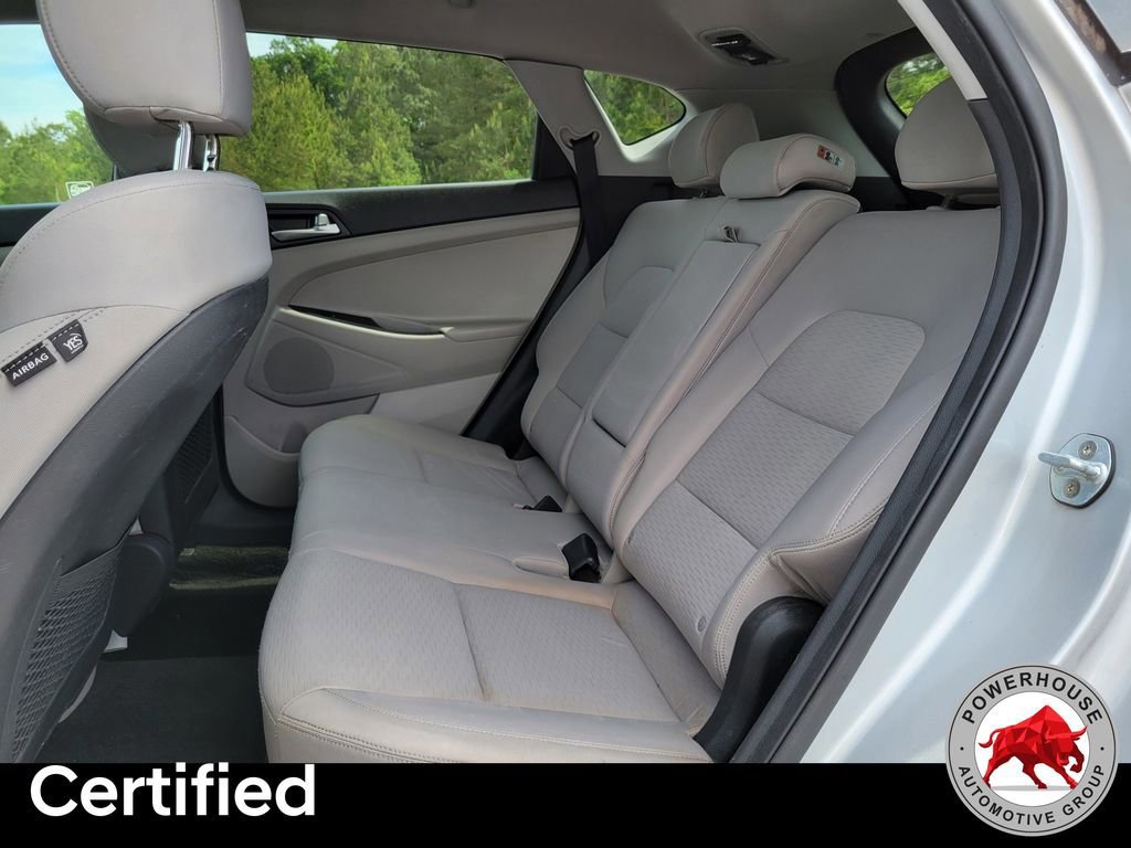 Used 2019 Hyundai Tucson SE image 16