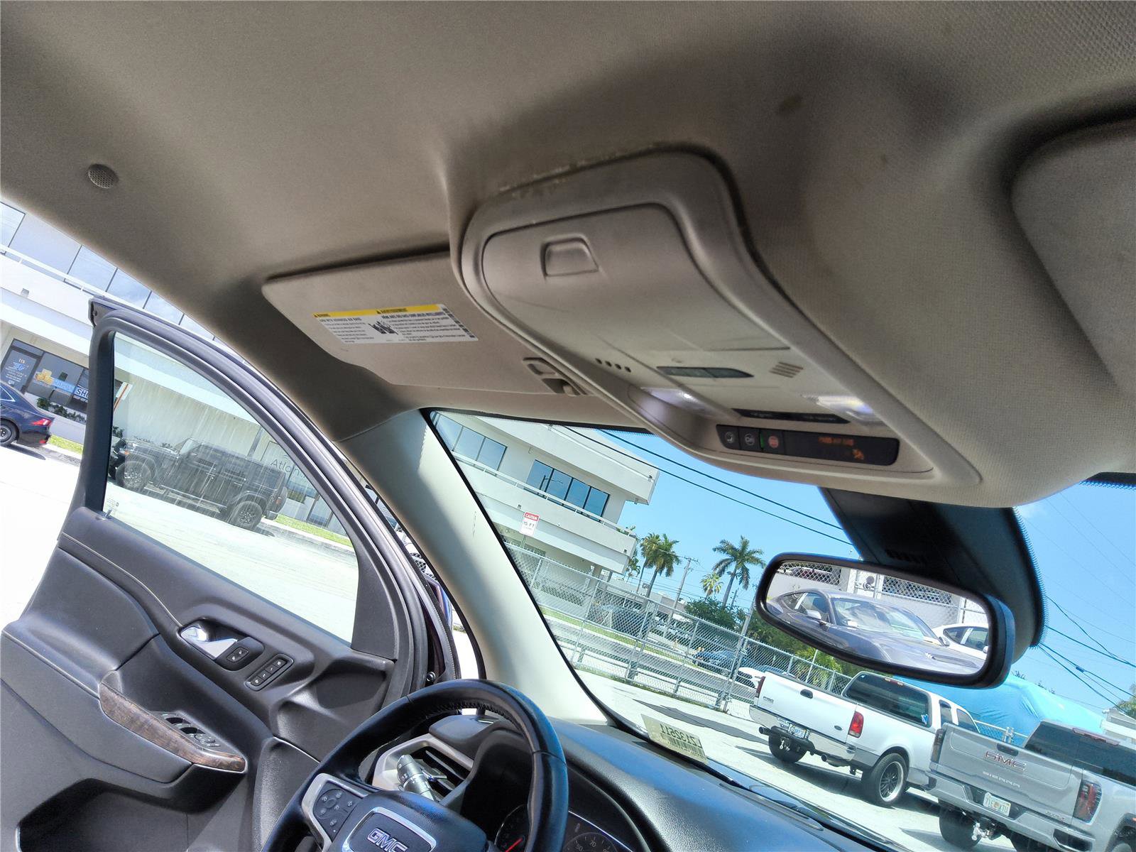 Used 2020 GMC Acadia Denali AWD/4WD image 31