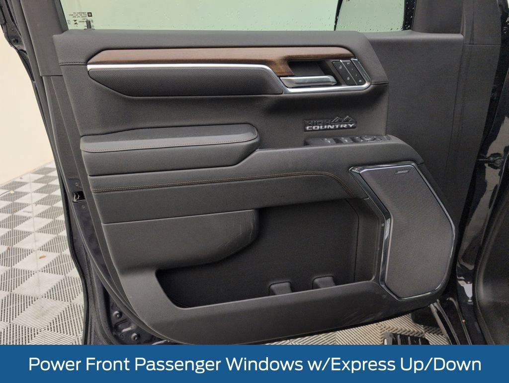 Used 2024 Chevrolet Silverado 1500 High Country w/ Technology Package image 39