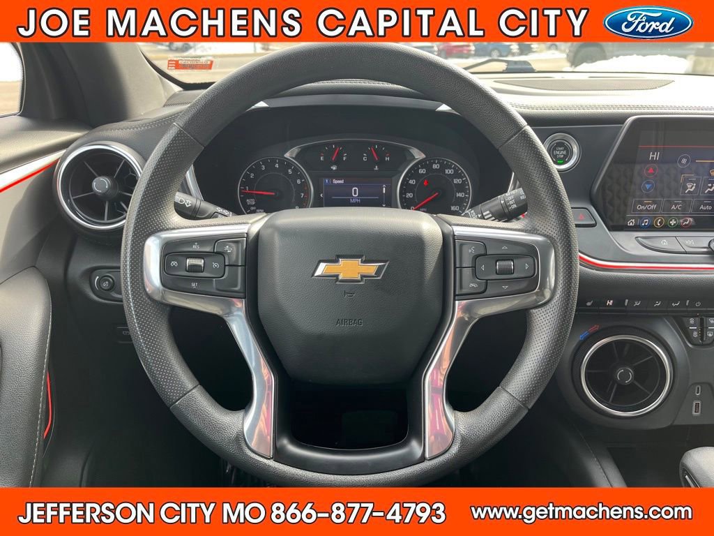 Used 2022 Chevrolet Blazer LT image 16