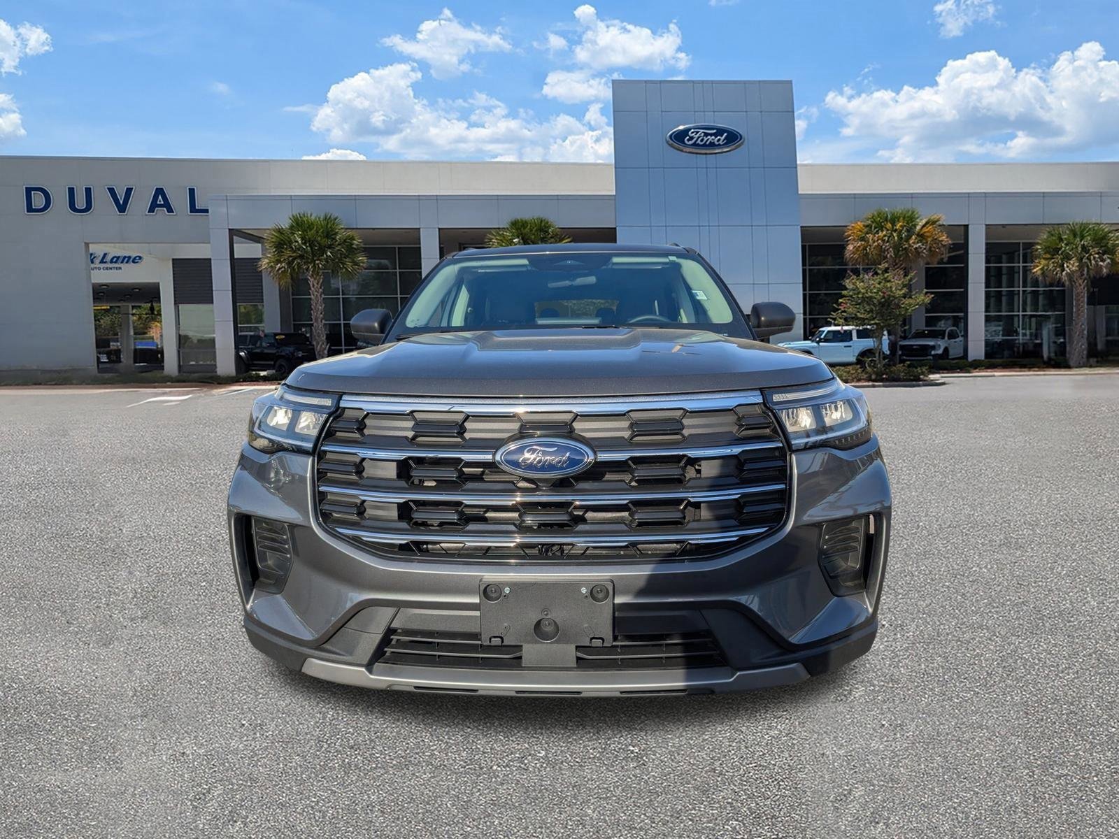 Certified 2025 Ford Explorer Active image 9