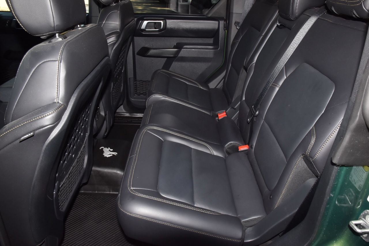 Certified 2025 Ford Bronco Badlands AWD/4WD image 14